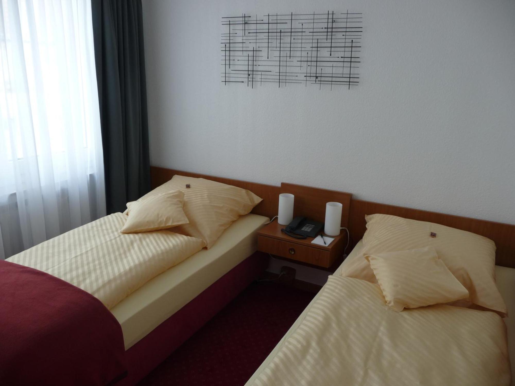 Hotel Sechzehn Leverkusen Ngoại thất bức ảnh