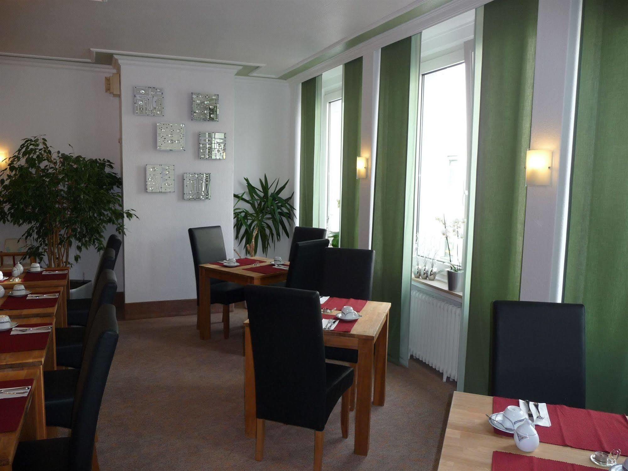 Hotel Sechzehn Leverkusen Ngoại thất bức ảnh