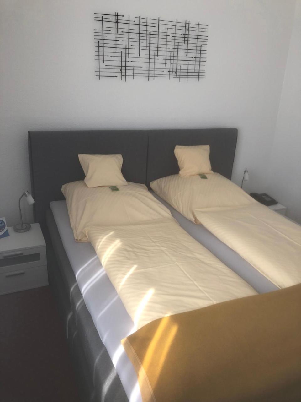 Hotel Sechzehn Leverkusen Ngoại thất bức ảnh