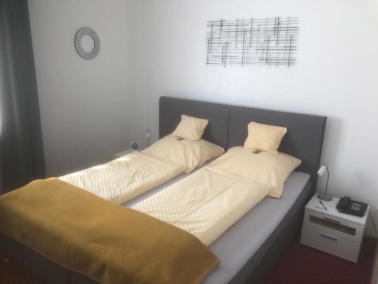Hotel Sechzehn Leverkusen Ngoại thất bức ảnh