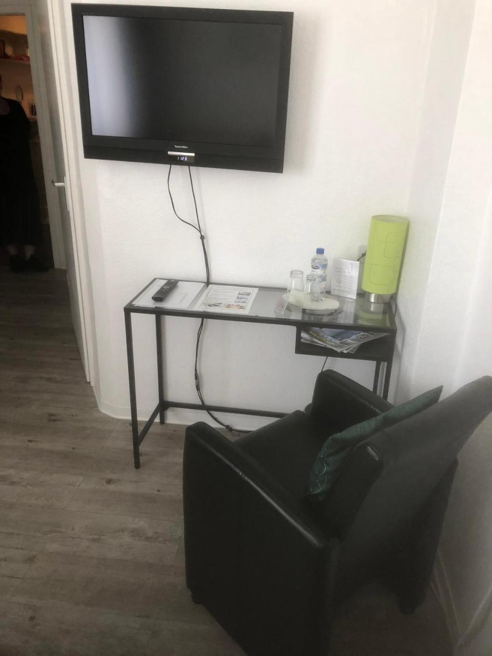 Hotel Sechzehn Leverkusen Ngoại thất bức ảnh